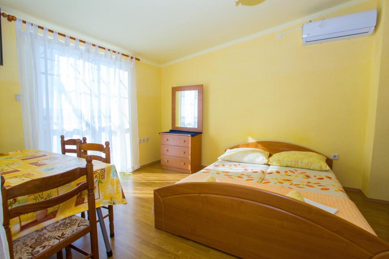 Apartments With A Parking Space Baska Voda, Makarska - 6761 エクステリア 写真