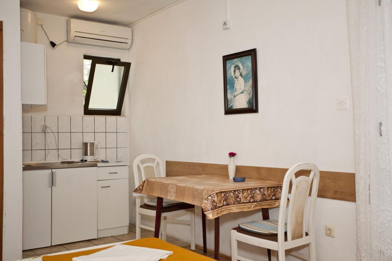 Apartments With A Parking Space Baska Voda, Makarska - 6761 エクステリア 写真