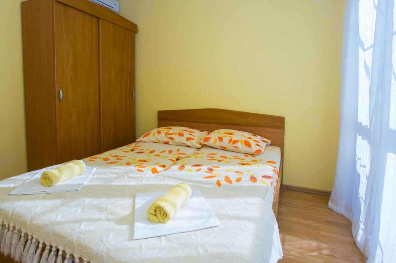 Apartments With A Parking Space Baska Voda, Makarska - 6761 エクステリア 写真