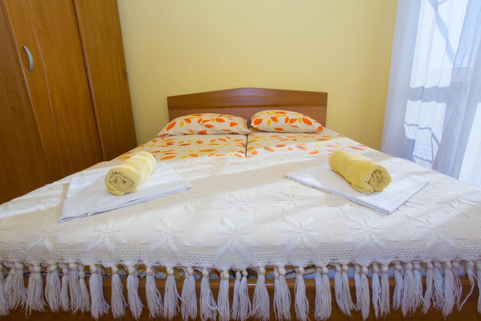 Apartments With A Parking Space Baska Voda, Makarska - 6761 部屋 写真